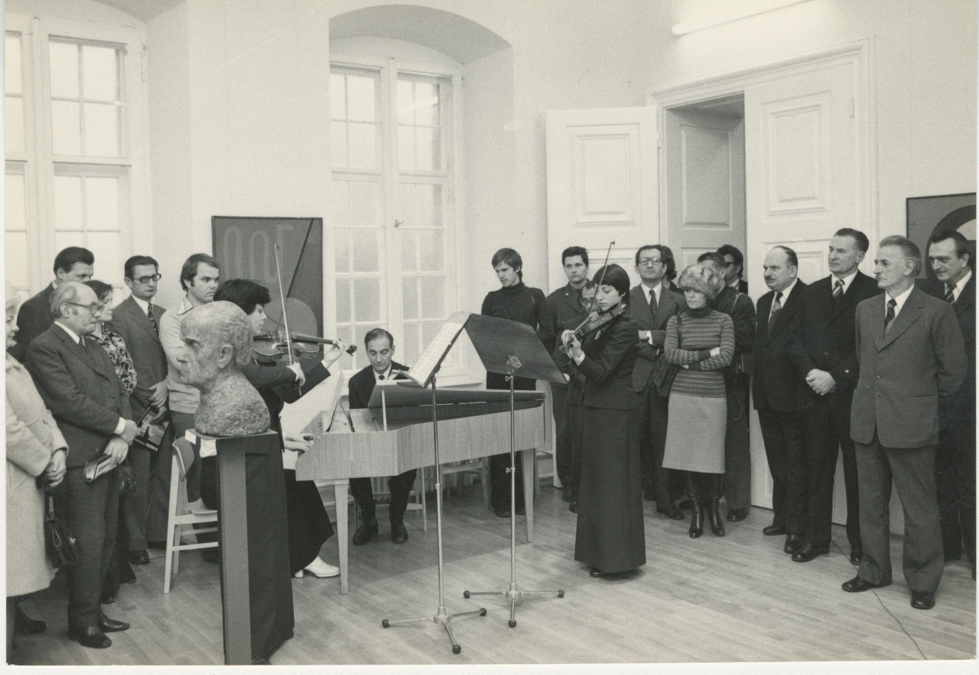 A Kassák Emlékmúzeum megnyitó ünnepsége, 1976. november 26-án