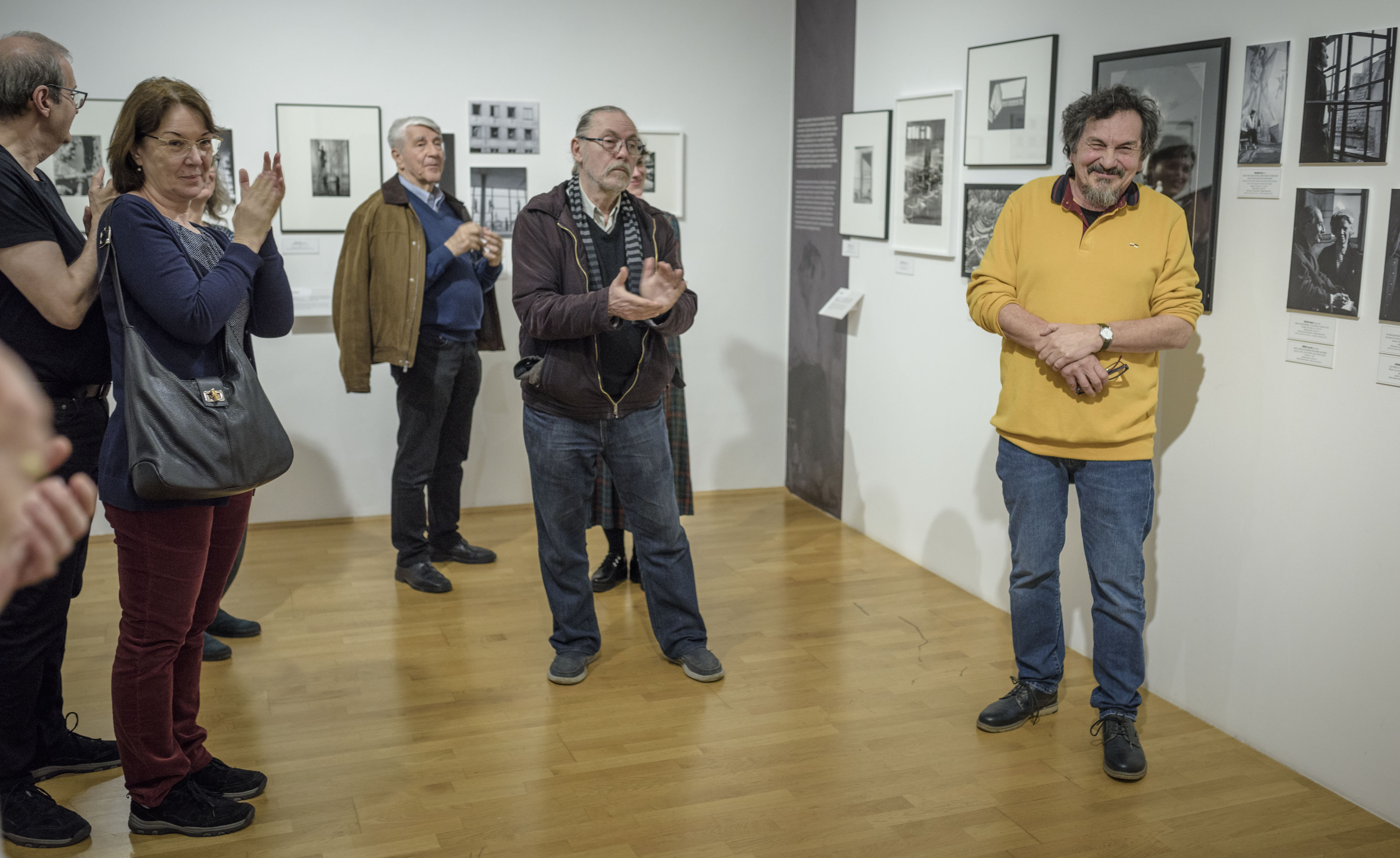 Záró kurátori tárlatvezetés A tiszta fényképszerűség: Hevesy Iván és a modern magyar fotográfia kezdetei című kiállításban Fotó: Koronczi Endre