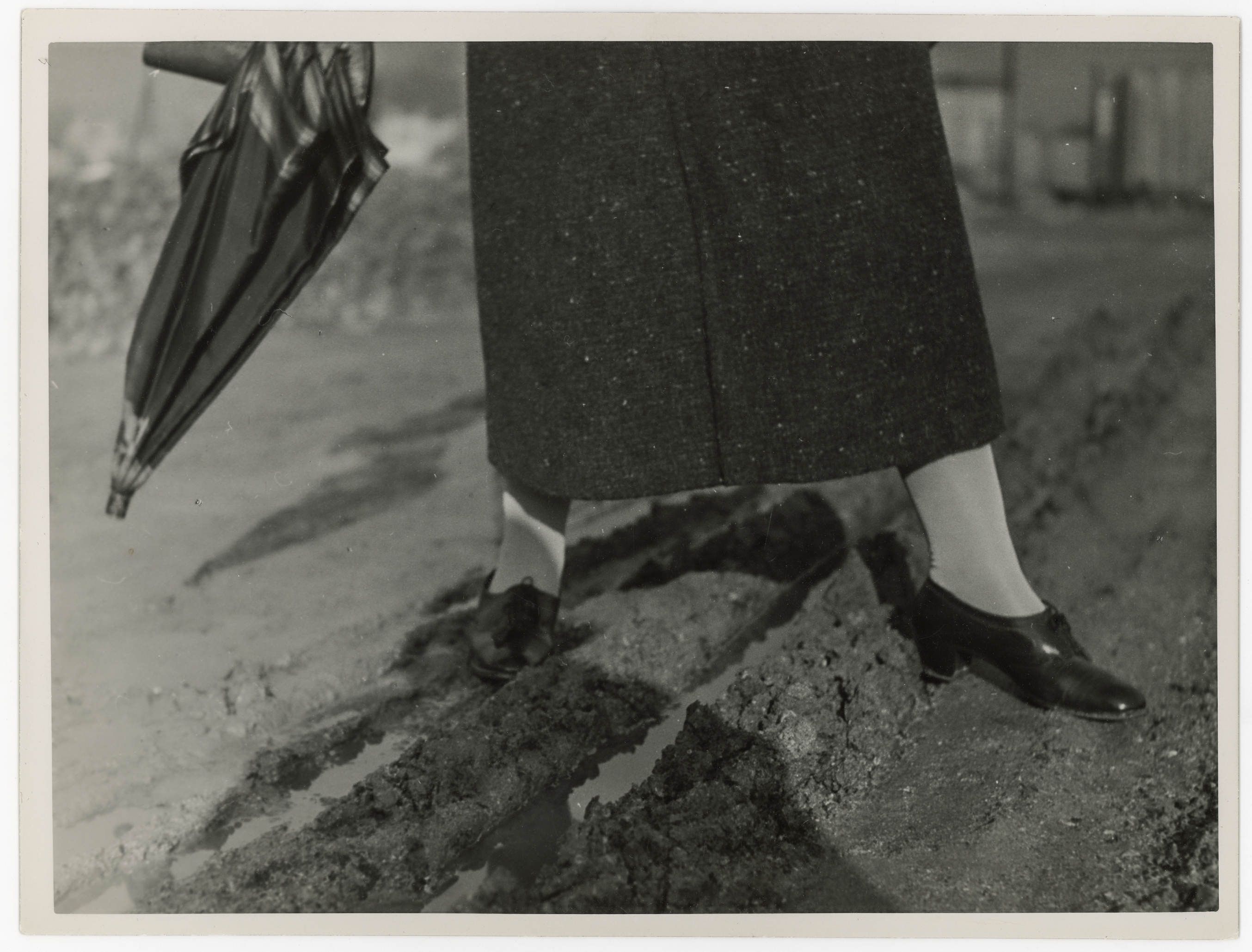 Kálmán Kata: Kompozíció (Littkey Erzsébet – Csibe), 1938 (Petőfi Irodalmi Múzeum)