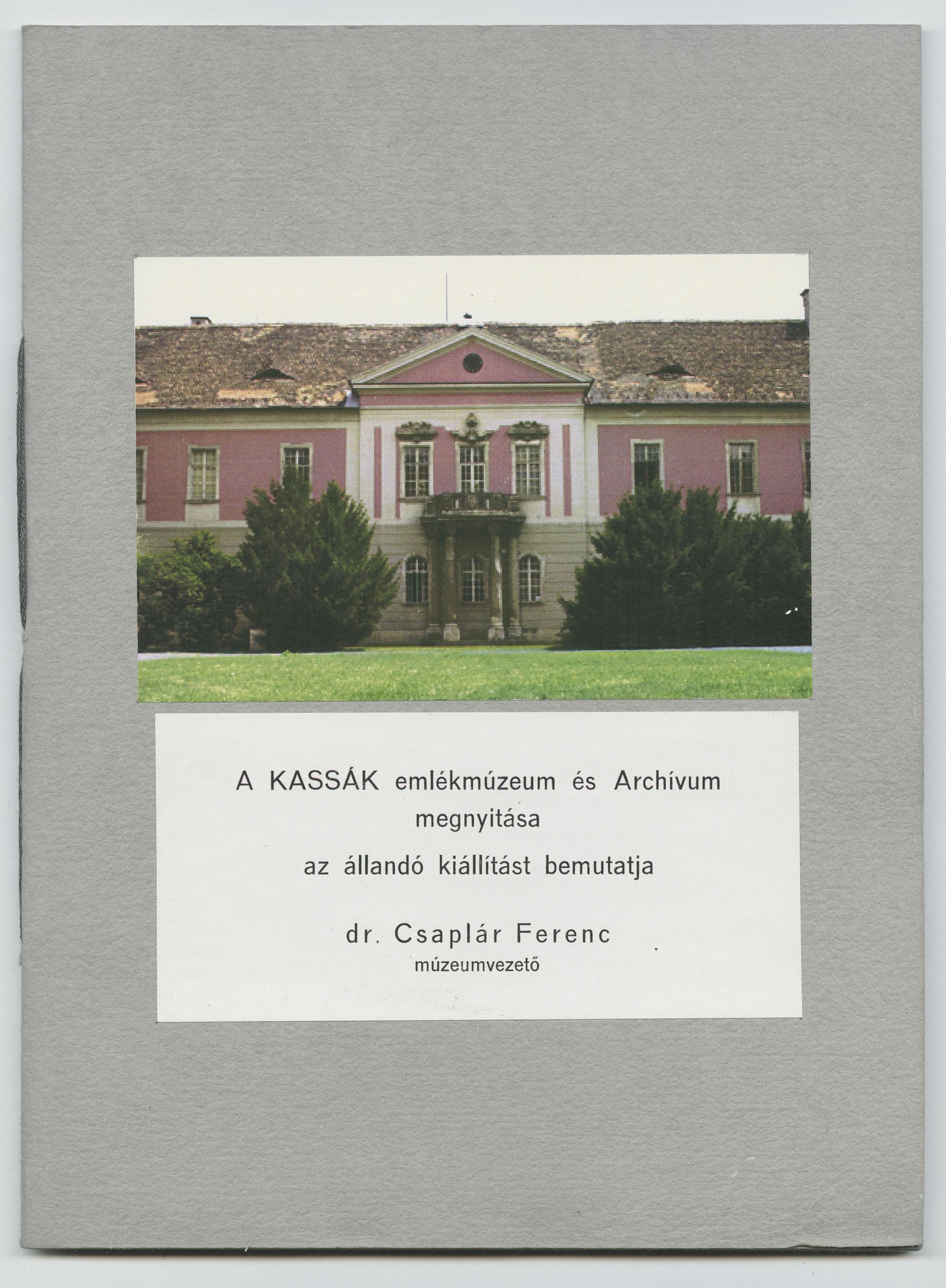 "25 éves a Csaplár Múzeum" – Fotóalbum Csaplár Ferenc köszöntésére, 2001 (Kassák Múzeum)