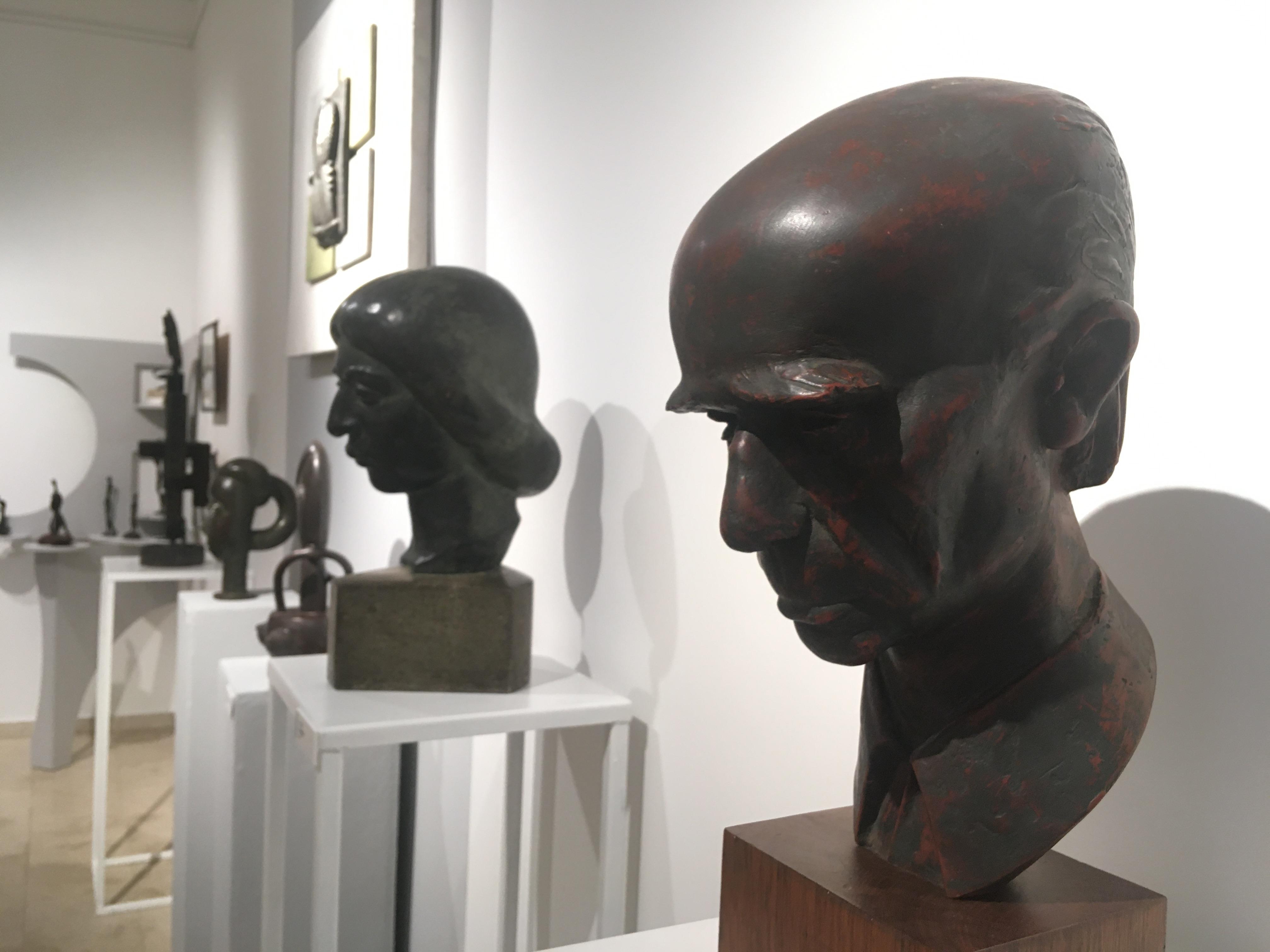 Vörös Béla Kassák büsztje, fotó: Kassák Múzeum