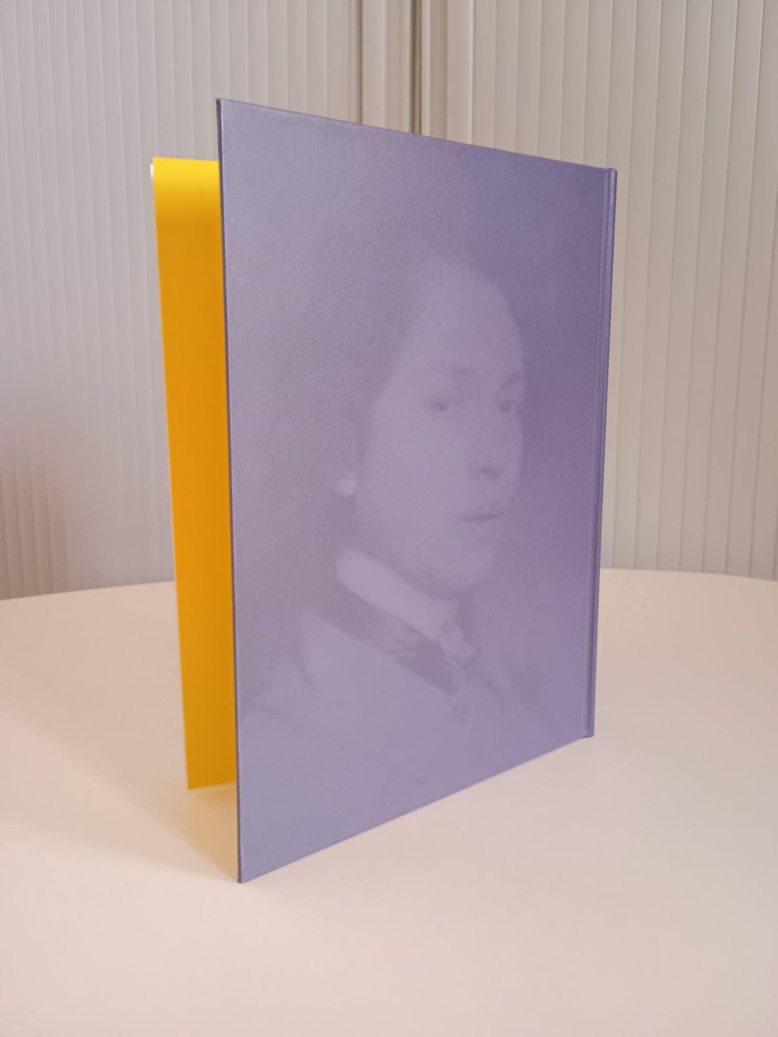 Hiányzó tekintet kötet fotó