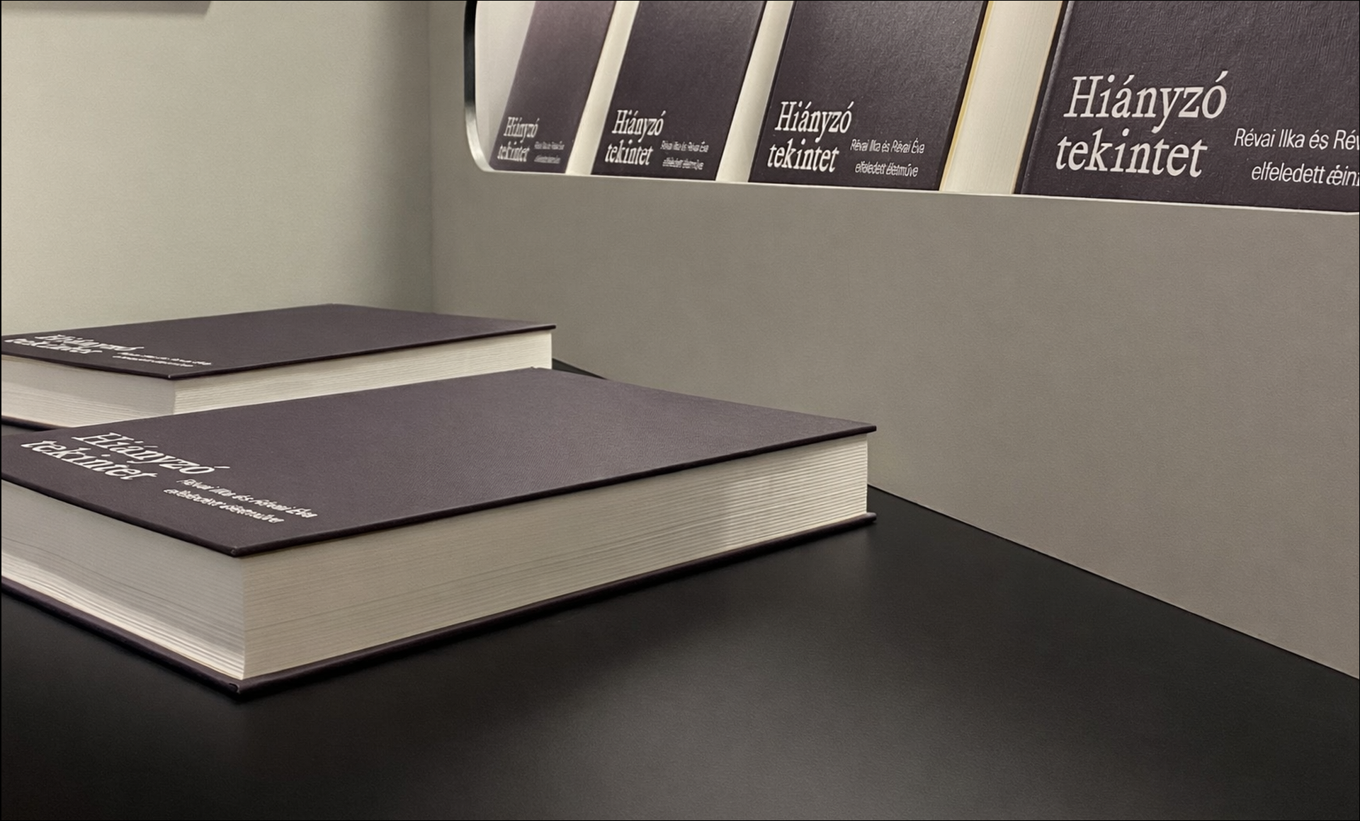 Hiányzó tekintet kötet a boltban